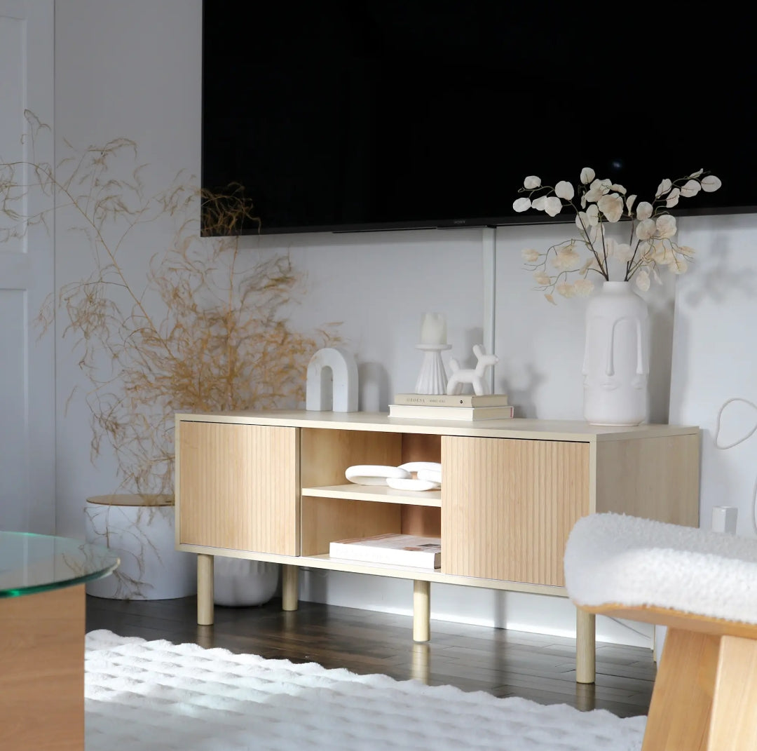 Mueble TV Nórdico con Puertas Correderas y Estantes Abiertos Efecto Madera 115x40x49 cm