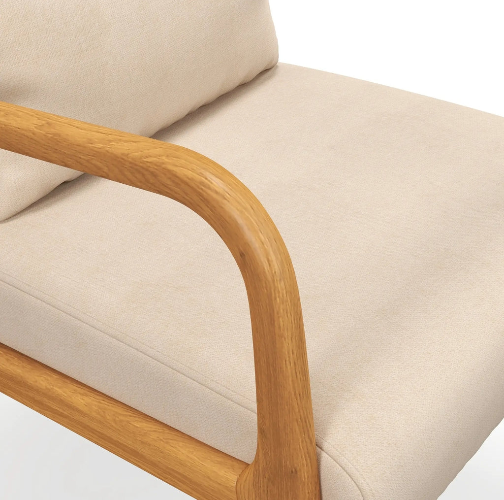 Butaca Nórdica Beige de Terciopelo y Madera | MooM Decó