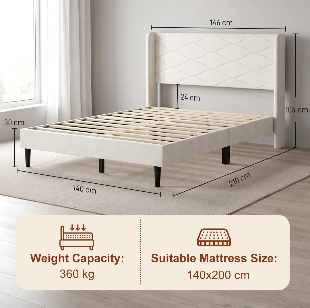 Cama Tapizada Beige 140x200 con Cabecero de Alas | MooM Decó